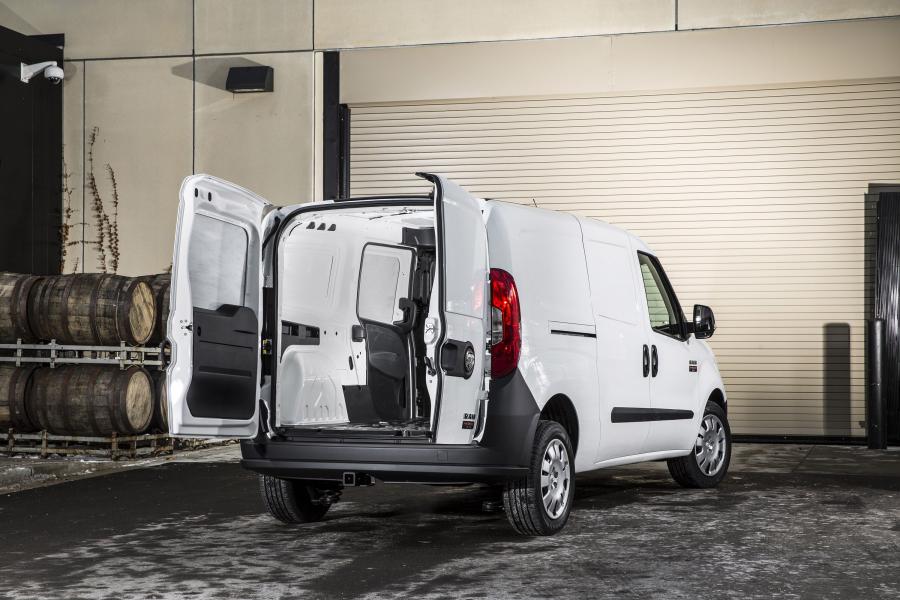  Dodge Ram ProMaster City Tradesman Cargo 2015 года  (фото 9 из 30)